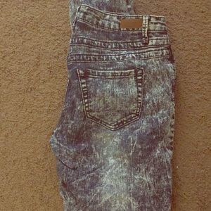 Acid Wash Jeans